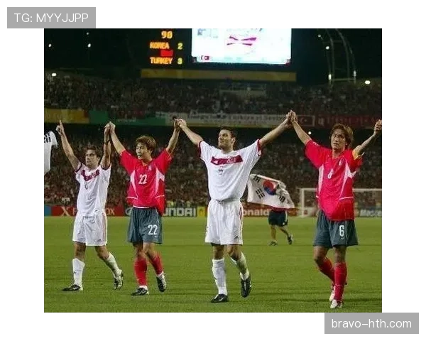 土耳其创历史：2002年世界杯季军战表现惊艳，书写国家足球新篇章