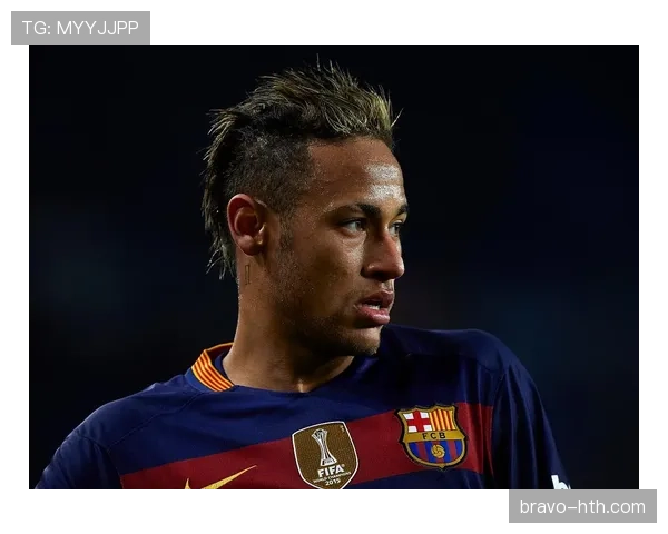 内马尔状态强势回暖，职业生涯高光成就再引全球足坛瞩目