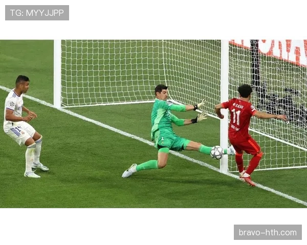 阿利松 vs 库尔图瓦:反应速度与高空控制能力对比 阿利松 vs 库尔图瓦:反应速度与高空控制能力对比